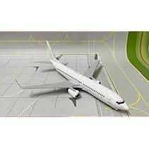 Amazon | JC Wings 1/200 完成品 for Boeing 737-800 Blank ダイ