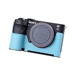 SIUTATDSH カメラハーフケース 適用 Sony A7C2 A7C M2 a7cii ビンテージメタル本革インスタントカメラ保護ケース スタイリッシュ ポータブル 耐衝撃 (ライトブルー)