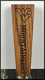 West Virginia MountaineersソリッドOak Engravedタップハンドル