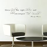 Pop Decors WL-0008-Vb Inspirational Quote Wall Decal, Give A Girl The Right Shoes [並行輸入品]