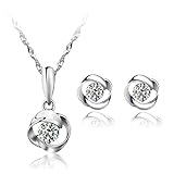 スワロフスキー ジルコニア採用