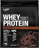 UP アップ ホエイプロテイン100% 1kg 国内製造 アスリート トレーニング(減量期・増量期) ダイエット ビタミン11種配合 アミノ酸スコア100 ぷろていん 高タンパクWPCプロテイン (チョコレート風味, 1Kg)