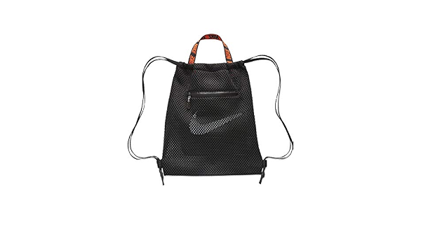 Amazon Co Jp ナイキ Nike ナイキ スポーツウェア エッセンシャル ジムサック スポーツ アウトドア