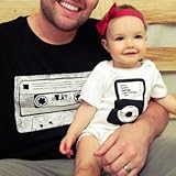 【ベビー】半袖ロンパース「Cassette and iPod」(親子おそろい服)18months(75)