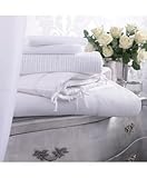 Izziwotnot Premium Gift White 5 piece Quilt Bedding Bale by Izziwotnot