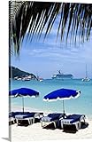 マイケル・DeFreitasプレミアムシックラップキャンバス壁アート印刷題名Umbrellas onビーチ、シント・マールテン、Caribbean 32" x 48" 2079099_24_32x48