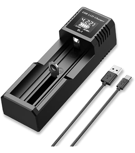 Amazon | 【Amazon限定ブランド】マルチ電池充電器 LCD液晶付き