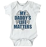BriscoブランドDaddy Matters新しい両親ベビーシャワーギフト面白いSaying Baby Onesieボディスーツ カラー: ホワイト