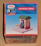 きかんしゃトーマス 木製レール コンダクターシェド Conductor Shed LC99342 [並行輸入品]