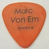 Marc Von Emからマッチボックス20 Guitar PickオレンジWブラックレタリング