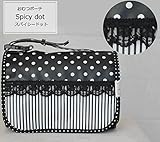 【撥水加工おむつポーチ】かわいくて収納力抜群！「あったら嬉しい♪」をイッパイ詰め込んだおむつポーチ　ベビー　おでかけ　おむつ替え　防臭 　 ビタット（bitatto）なども貼って使える　ファムベリー【