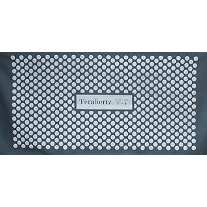 Amazon.co.jp: 最高級品【テラヘルツ健康安眠マット1枚＋万能マット1枚