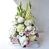 花金・高岡本店　YW お供え　ベストセラーNO.1獲得商品　幅２５ｃｍ×高さ４５ｃｍ　お供え用アレンジメント (①YW　プライムお急ぎ便)