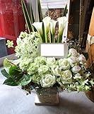ＴＶチャンピオン出場【今旬フラワーアレンジメント10,000円 スタイリッシュ 白・グリーン系】誕生日 花　誕生日 プレゼント 女性 フラワーアレンジメント 開業開店祝い 花 劇場 楽屋花 ギフト お