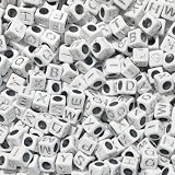 アクリルビーズ アルファベット ABC ローマ字 カラフル ミックス アクリル 原色 キューブ スクエア 四角 正方形 ビーズ 4.5x4.5x4.5mm 穴3mm ミニサイズ 100個 (ホワイト×シルバー)