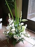 フラワーアレンジメント KINGサイズ デザイナーにおまかせ (ホワイト グリーン系)