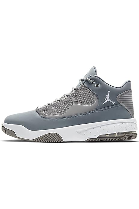 nike air jordan max aura 2 banned