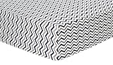 Trend Lab Chevron Deluxe Flannel Fitted Crib Sheet, Navy and Gray by Trend Lab [並行輸入品]