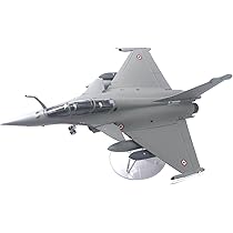 1/72 ダッソー ラファール戦闘機 フランス空軍 プラモデル完成品 Amazon.co.jp: 航空機 1/72 スケールフランス海軍ダッソー