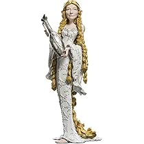Le Seigneur des Anneaux figurine Mini Epics Éowyn 15 cm