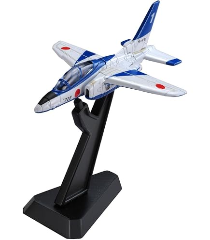 Amazon.co.jp: Gulliver 200 1/200 T-4 第4航空団 第11飛行隊 ブルー
