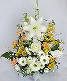 お供えの花/ユリが入ったお供え花 (ホワイト&イエロー)