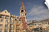Walter Bibikow壁Peel壁アート印刷entitled Quebec , the Laurentians、Mont Tremblantスキー村、Tremblant Sunstarホテルタワ