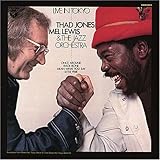 ���C�u�E�C���E�g�[�L���[