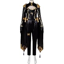 陰の実力者になりたくて　ベータ　コスプレ　衣装　ウィッグ　フルセット　キャラ コスプレ】漆黒のスーツで際立つ抜群のプロポーション