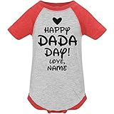 Happy Dada Dayカスタム赤ちゃん名前:幼児ヴィンテージラグランボディスーツ カラー: レッド