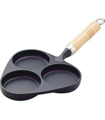 Amazon.co.jp: 岩鋳 Iwachu オムレツパン24(木柄付) 黒焼付 内径23.5cm