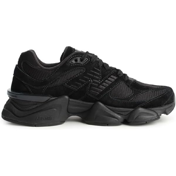 Amazon | New Balance 9060「トリプルブラック」幼稚園用シューズ 