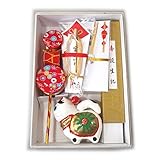 お宮参り小物セット　犬張子、でんでん太鼓、奉納扇子、誕生記、麻ひも付　男の子、女の子用 (赤色：女の子)