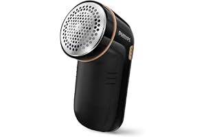Versuni Philips Versuni Philips Lint Shaver, Lint Remover for Clothes, Suitable for All Textiles, 2 Height Settings, Battery Operated (2 x AA Batteries Included), Black (GC026/80) | 8800 rpm, 3 mesh sizes for all fabrics, easy to clean, compact design, 2 AA batteries (GC026/80)