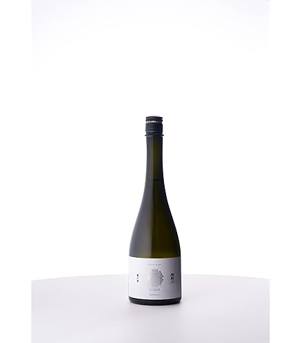 Amazon.co.jp: 清泉 純米大吟醸 亀の翁 720ml : 食品・飲料・お酒