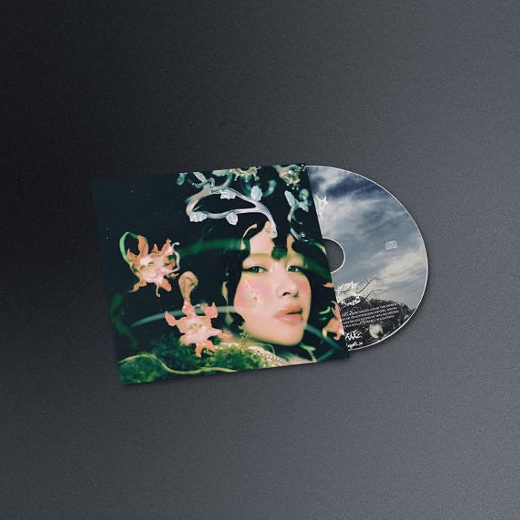 Amazon.co.jp: AWE(ミニAL)(Solo ver. (COCONA))(初回盤) - XG