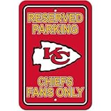Kansas City Chiefs予約大12 x 18プラスチック壁駐車場サインFootball