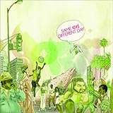 セイム・×××・ディファレント・デイ