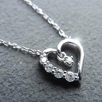 VA ヴァンドーム青山 【WEB限定】スイング ダイヤモンド ハート ネックレス