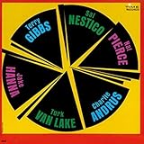 �e���[�E�M�u�X