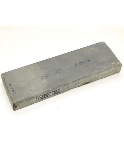 時代提げ物 面変絡繰根付 在銘 天然素材 高5.2cm幅3.9cm重30ｇ緻密彫 時代提物 人物根付 天然素材 在銘 【鈴持ち翁】高さ約3.2cm 重さ