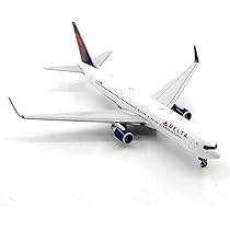 ①飛行機模型3点セット　バラ売り不可 51KsW4NKxYL._UF350,350_QL50_.jpg