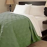 High Quality Solid Color Bed Quilt, Full/Queen, Green