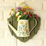 カントリー風 ブリキ じょうろに入った かわいい 壁掛け インテリアフラワー (グリーン系)