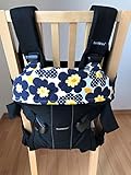 ベビービョルンワン/ワンプラス　抱っこ紐よだれパッド/よだれカバー２点セット　北欧大花柄紺　ハンドメイド