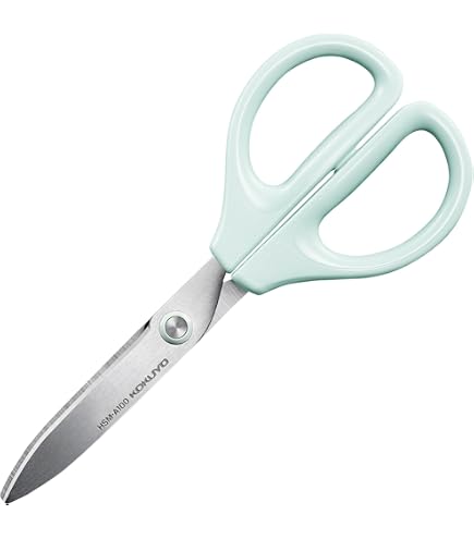 コクヨ　ペーパーカッター DN-61 40枚断裁 スライドカット 替刃、刃受つき Amazon.co.jp: コクヨ ペーパーカッター 40枚断裁 スライドカット DN