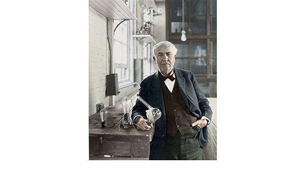 Amazon トーマス エジソン 1847 1931 ナメリカン 発明家 彼のエジソン効果ランプ 彼のウエストオレンジのニュージャージー研究所写真 1915 グランジャーnyc によるデジタルカラーリング ポスタープリント 24 X 36 アートフレーム ポスター オンライン通販