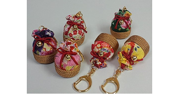 Amazon 多加楽のキャップ手芸 ちりめん手芸キット 小かご巾着のキーホルダー６個組 手芸キット 通販