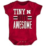 NCAA新生児がTiny Awesome半袖Onesie レッド