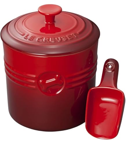 ル・クルーゼ　ペットフードコンテナ(スクープ付き)　レッド Amazon.co.jp: ル・クルーゼ(Le Creuset) フードコンテナ ペット